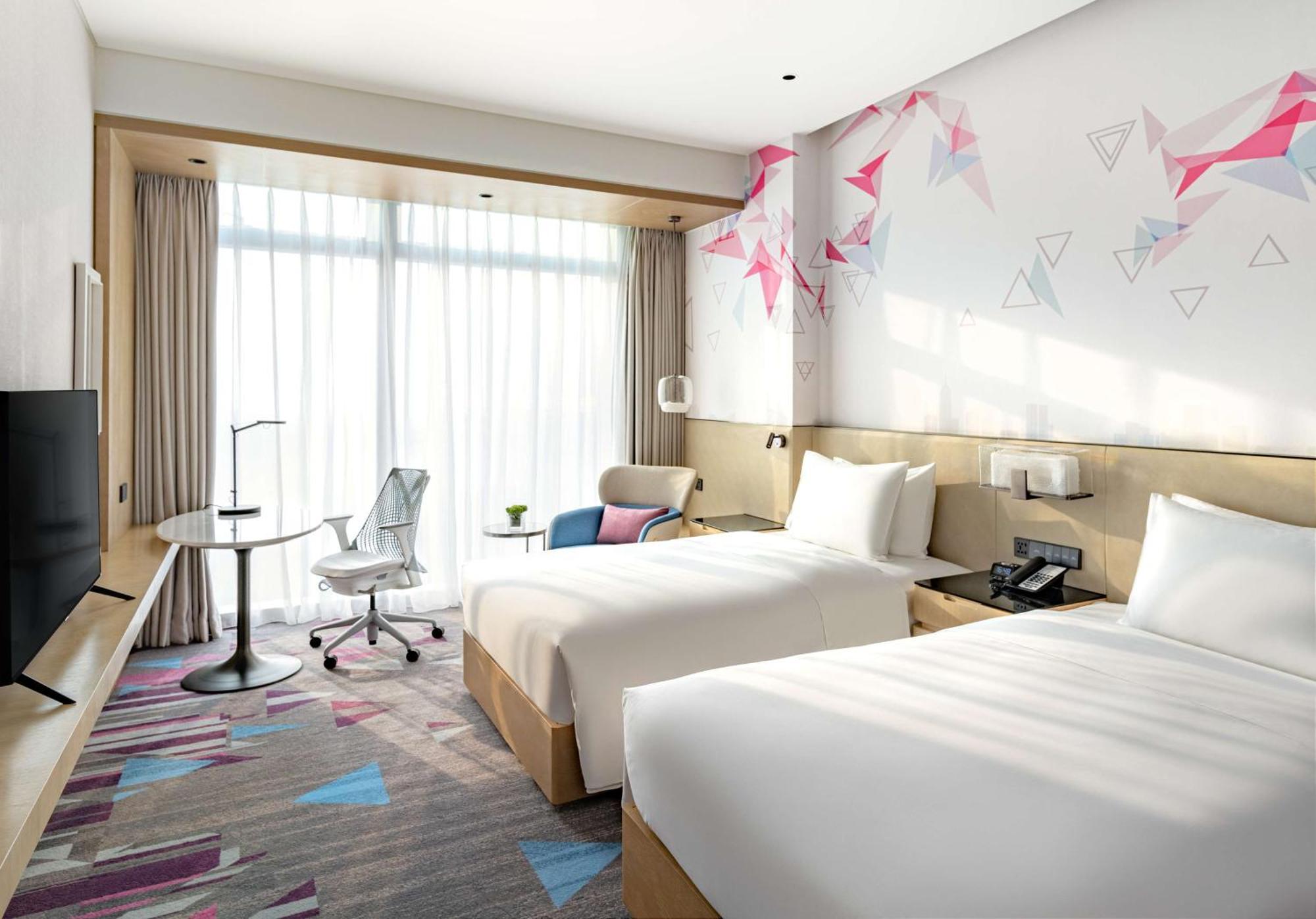 Hilton Garden Inn Shenzhen World Exhibition & Convention Center Buitenkant foto