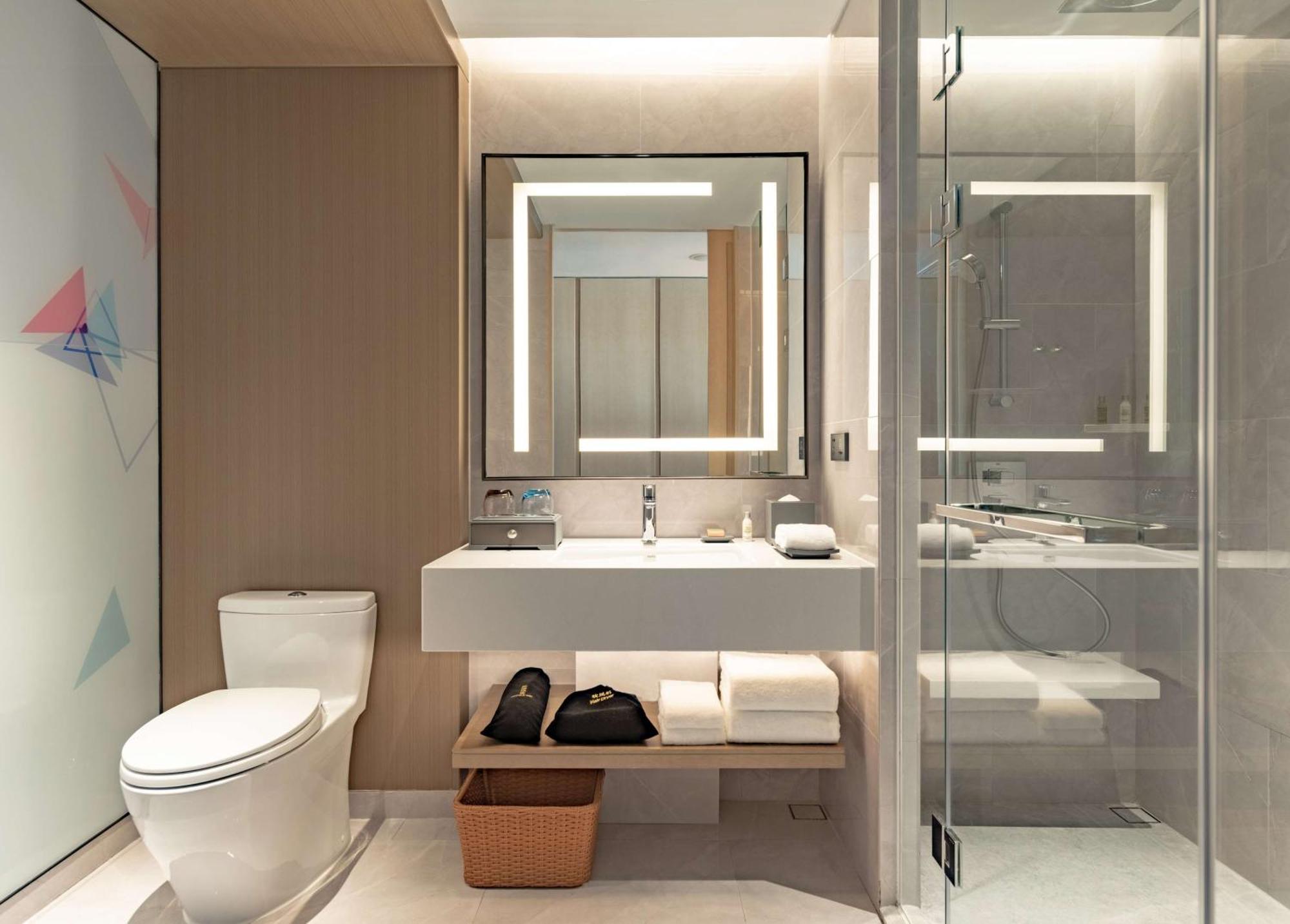 Hilton Garden Inn Shenzhen World Exhibition & Convention Center Buitenkant foto